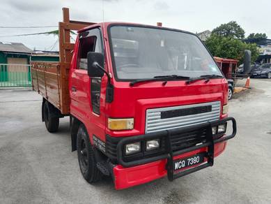Daihatsu Delta 1ton 2.8 V57A