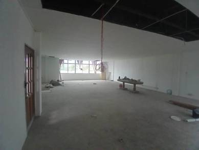 Shoplot / Iramanis / Lintas / Dah Yeh Villa / Kolombong