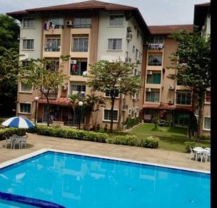 Vista Tasik Condominium, Bandar Sri Permaisuri KL for Sale