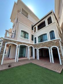 Moonlight Bay Condovilla