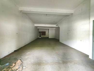 Below Value Double Storey Shoplot Near Lotus's Stargate For Sale