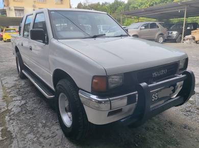 Isuzu INVADER 2.8 (M) - [OTR]