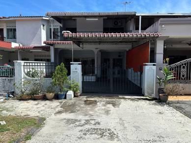 Simee Taman Wah Keong double Storey house partially fur