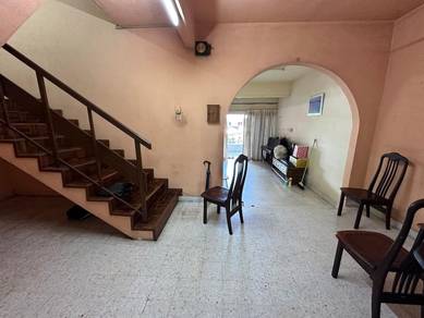 Simee Taman Wah Keong double Storey house partially fur