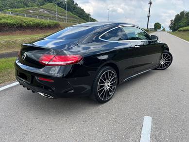 Mercedes Benz C300 COUPE AMG LINE (CBU) 2.0