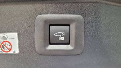 Toyota ALPHARD 2.5 Z S/Step R/M DIM BSM Unreg