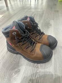 red wings safety shoes 3228