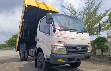 hino tipper jack isuzu mitsubishi