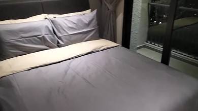 (Rental Room) Premium room | Female | Near MRT | WiFi | Kepong