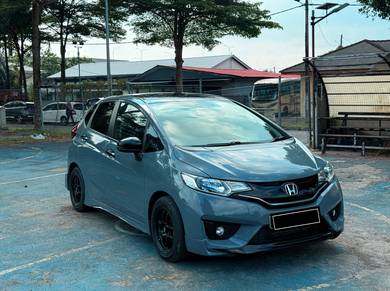 Honda JAZZ 1.5 V (A)