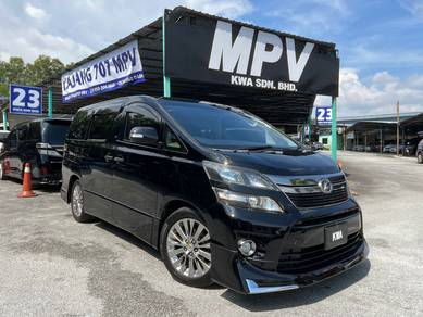 Toyota VELLFIRE 2.4 GOLDEN EYES II SUNROF FLO