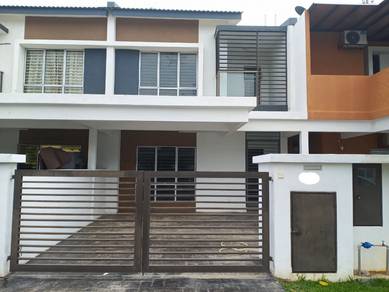 Vacant SEPT basic 2 STOREY Landed RUBY DENGKIL near Paya Indah