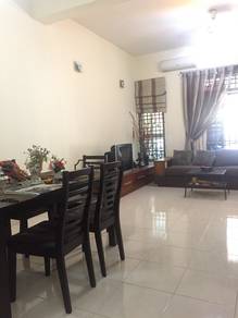 Nice & Peaceful 2.5-storey Terraced House Bandar Laguna Merbok BLM