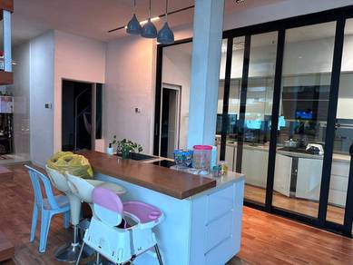 【Endlot】Pulai Hijauan @ Jln Palma 2 Storey 40x70 Cluster Renovated