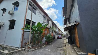 2 Storey Shop Lot @ Taman Taynton, CHERAS, KUALA LUMPUR