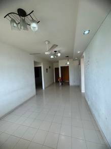 Villa Krystal / Selesa Jaya / Skudai / 3 + 1Bath 2 Bath / Below Market