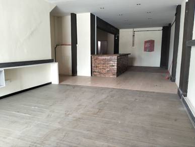 Double Storey Shoplot For Rent  (Opposite MGS) / 1980 sqft