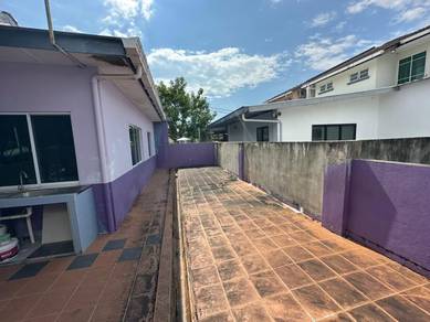 FOR SALE - Single Storey Semi D