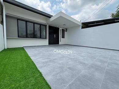 TAMAN PALM GROVE 1 Story 20x80 Fully RENOVATED Extended House For Sale