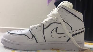 Nike Air Jordan 1 Iredescent Reflective White
