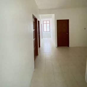 2 stry Terrace corner unit | 5 room | No agent fee