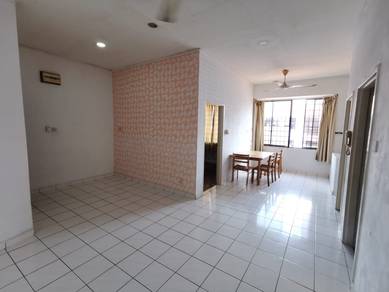 Beverly Hills Apartment | 3rd Floor | Partial Furnished | For SALE