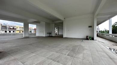 For Rent - Menggatal Shoplot