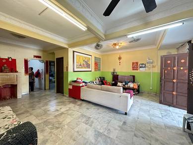 Desa Cemerlang Jalan Saga Double Storey Terrace Endlot Renovated