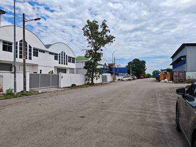 Senai Idaman 1.5 Story Semi D Factory Corner 200amp Bandar Putra Kulai