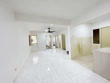 Saujana apartments Damansara Damai renovated good condition