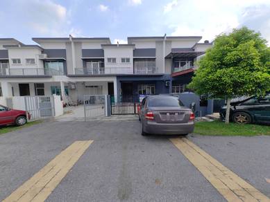 NEW TANAH BELAKANG LUAS 2 Storey TAMAN WARISAN HIJAUAN SEPANG