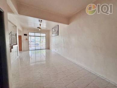 Renovated Double Storey Terrace House @ Taman Seri Janggus, Alma, BM