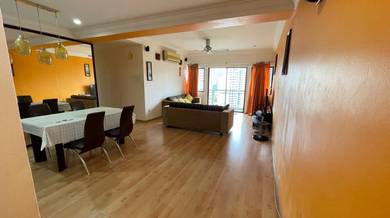 Fully furnished with nice lakeview