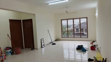 Sri Anugerah Apartment, Larkin,JB