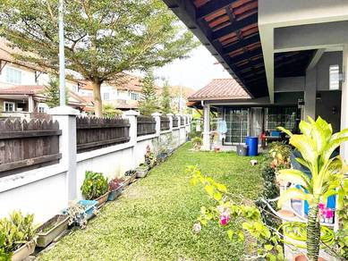 CORNER LOT Double Storey Semi D Avenue Lake Bandar Tun Hussein Onn