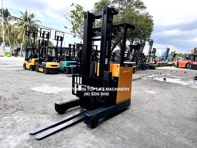 TOYOTA 2 ton 6m ELECTRIC LIFT REACH TRUCK FORKLIFT