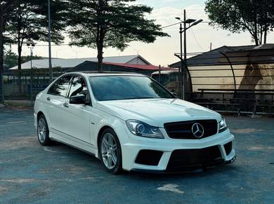 Mercedes Benz C200 CGI BlueEFCY