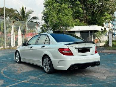 Mercedes Benz C200 CGI BlueEFCY