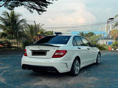 Mercedes Benz C200 CGI BlueEFCY