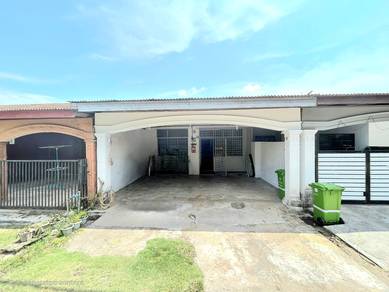 Teres Setingkat PPRM Kampung Hijrah near to near to Pantai Sepat