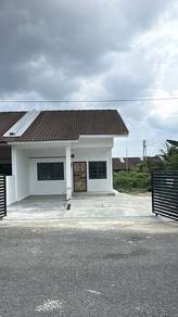 FREEHOLD Single Storey Corner House