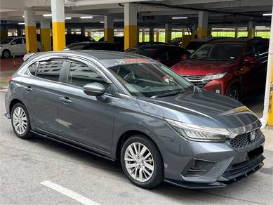 Honda CITY 1.5 V HATCHBACK (UNDER WARRANTY)