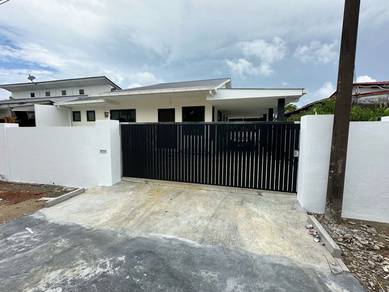 For Sale: Single Storey Semi Detached House