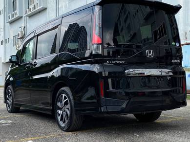 Honda STEPWAGON 1.5 SPADA 7 SEATER