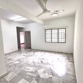 Starville apartment Subang Jaya USJ 19 5mins to LRT Wawasan 100% Loan