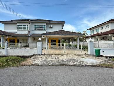 Double Storey Semi Detached House for Sale at Desa Bahagia Miri
