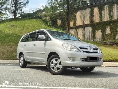 Toyota INNOVA 2.0 G (A)
