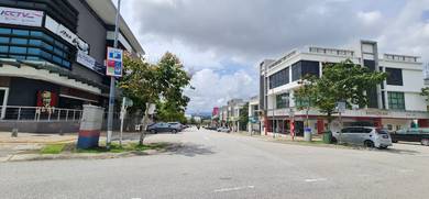 3 Storeys Shop facing main road for sell ,Denai Alam, Shah Alam