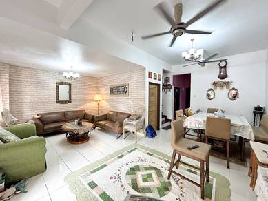 Double  Storey Jalan Suakasih Bandar Tun Hussein Onn Cheras