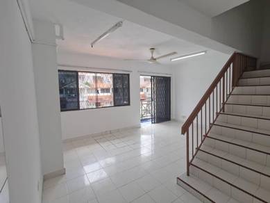 Cheap! Perdana Villa Duplex At Pandan Perdana, New Paint - 1st floor